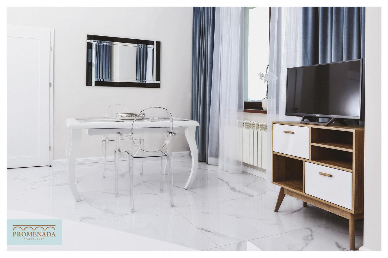 Apartamenty Promenada 에우크 외부 사진